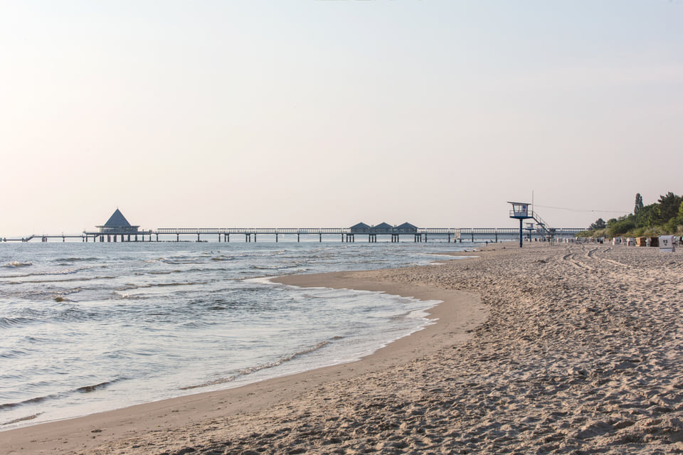 Sand mit Blick aufs offene Meer